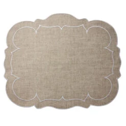 Linho Scalloped Rectangular Placemat In Dark Natural & White