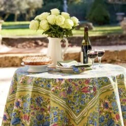 Jardin Blue & Vert Tablecloth -Home Furnishings Shop 932327e351313a4eca876e0dfe6d0e5b18b9579e782c3ff1b53f29e312dec5bc