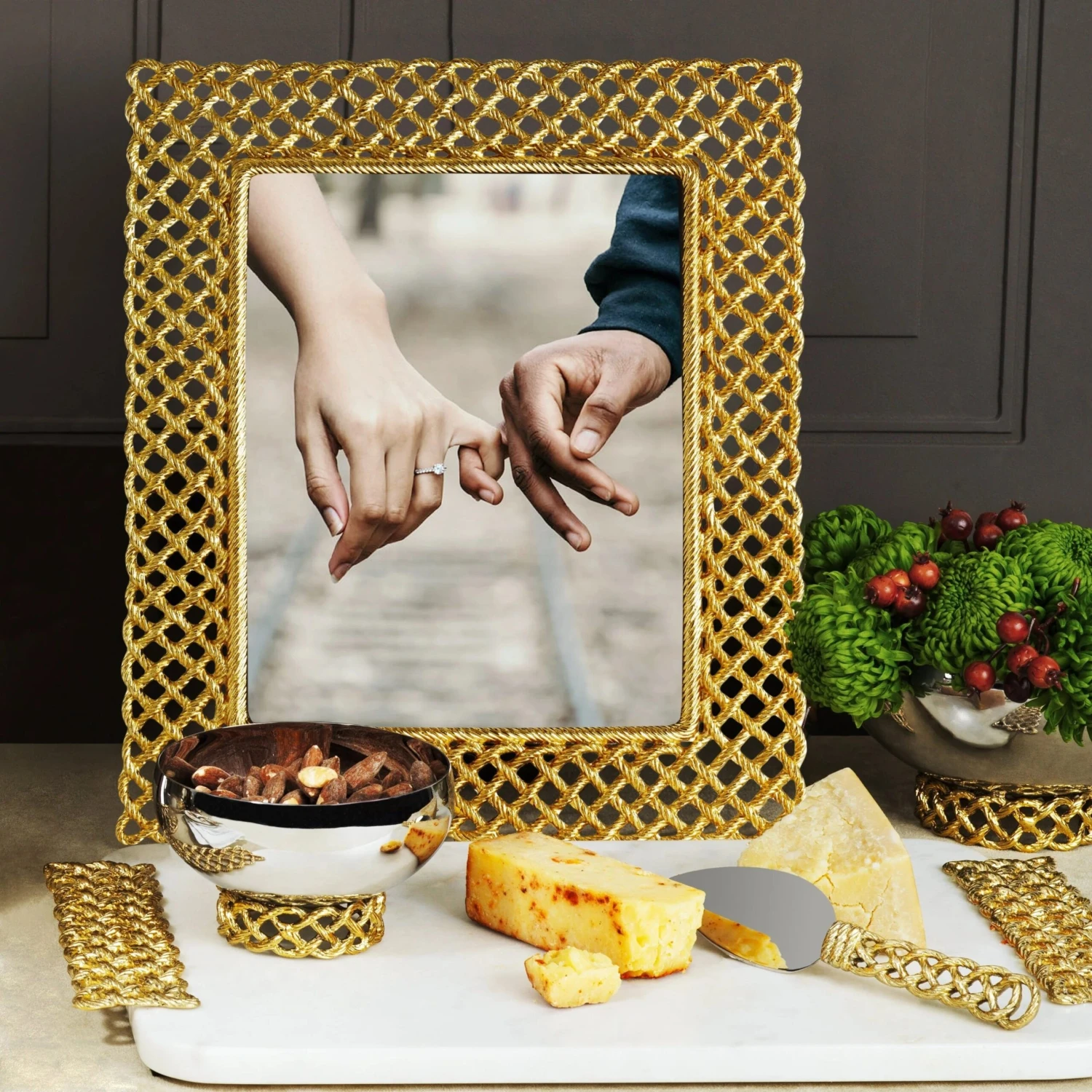 Michael Aram Love Knot Frame 8x10 5 Michael Aram Love Knot Frame 8x10 - Image 3