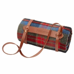 Brookings Motor Robe W/ Carrier