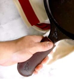 Smithey Leather Skillet Sleeve, Standard -Home Furnishings Shop sleeve standard 2